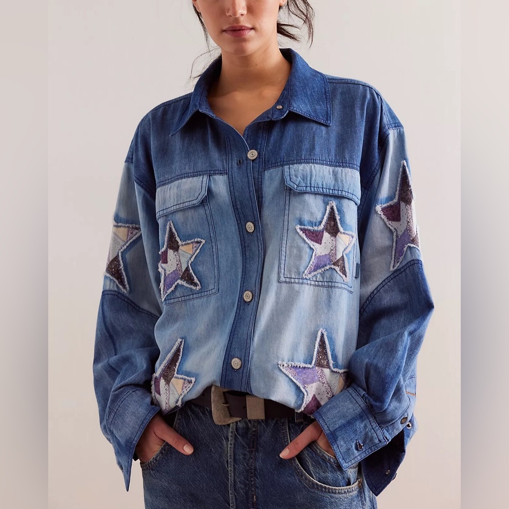 We The Free To The Stars Denim Top sz XS